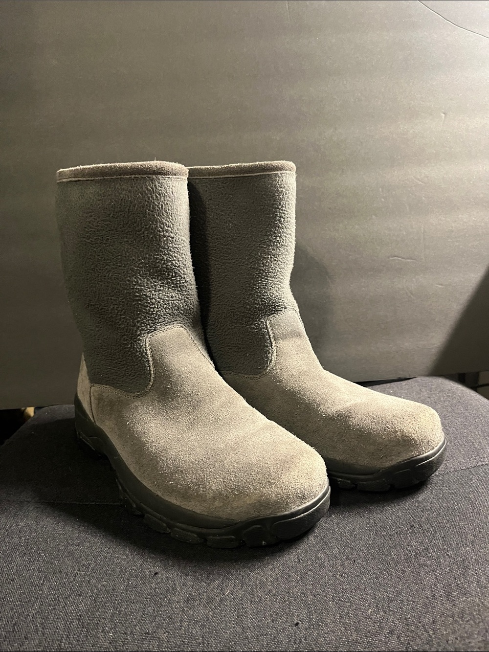 Lands End Women’s Gray Suede/Fleece Winter Boots 9.5B
